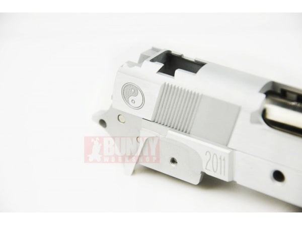 Warbear - CNC Aluminum SV  5 Inch Long Dust Cover Slide & Frame (Silver) for Marui Hi-Capa