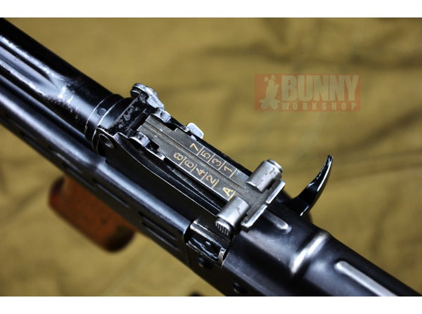 Bunny Custom - Vintage Custom AMD65 GBB Rifle