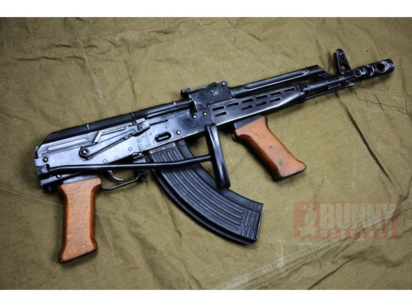 Bunny Custom - Vintage Custom AMD65 GBB Rifle