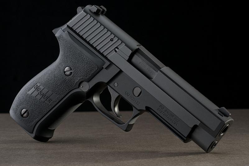 Inokatsu Sig Sauer P226 GBB Rail CNC Steel (CO2 Version) | Bunny