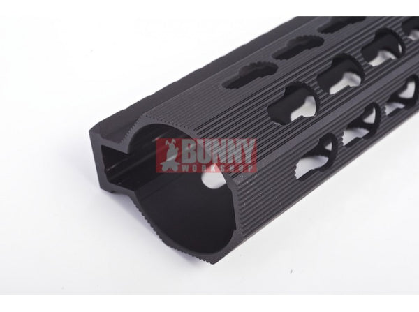 Madbull Strike Industries 13