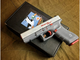 Bunny Custom - Nintendo Zapper Style G17 ( Limited 10 pcs )